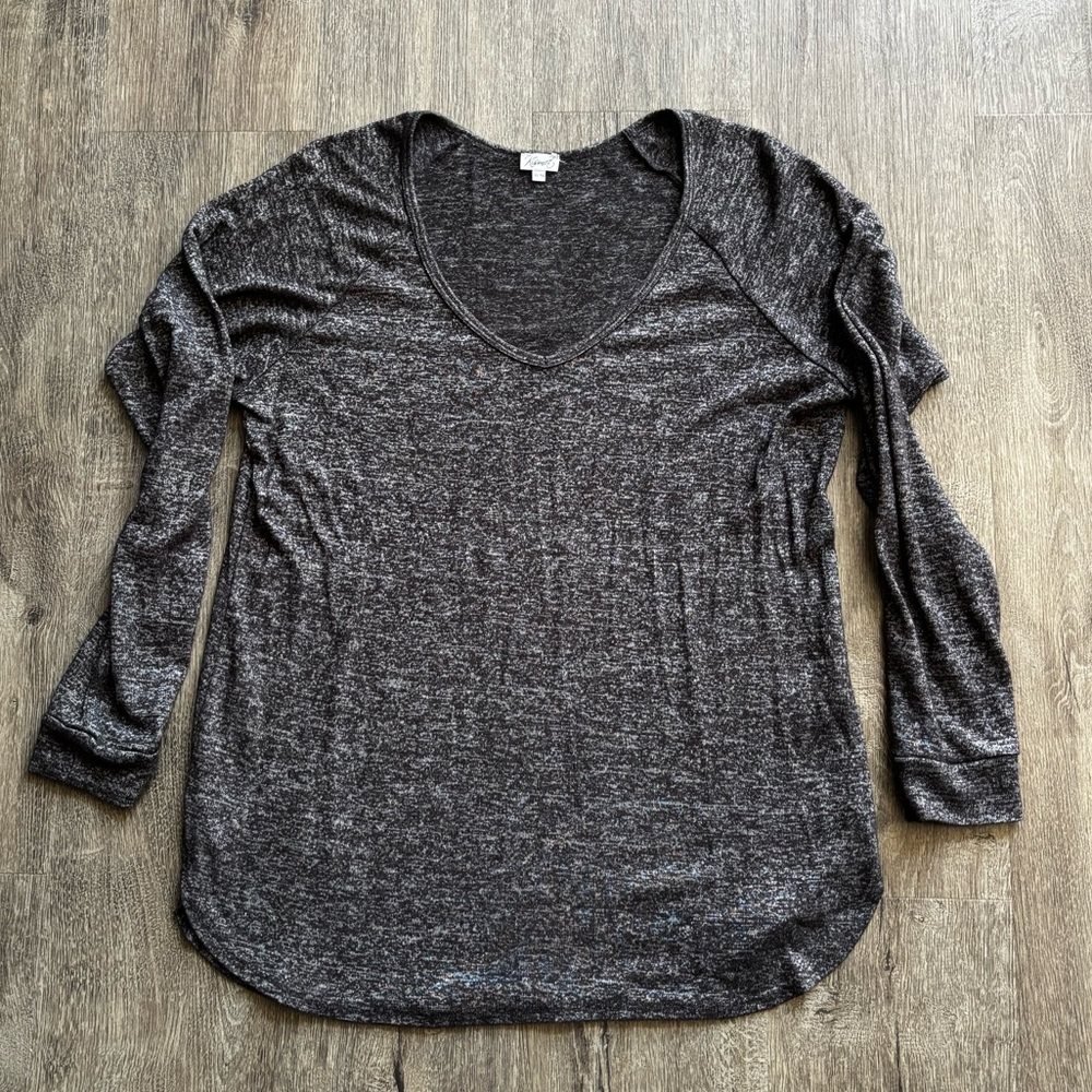 🌸 2 for $20 🌸 Heather Grey fitted sweater